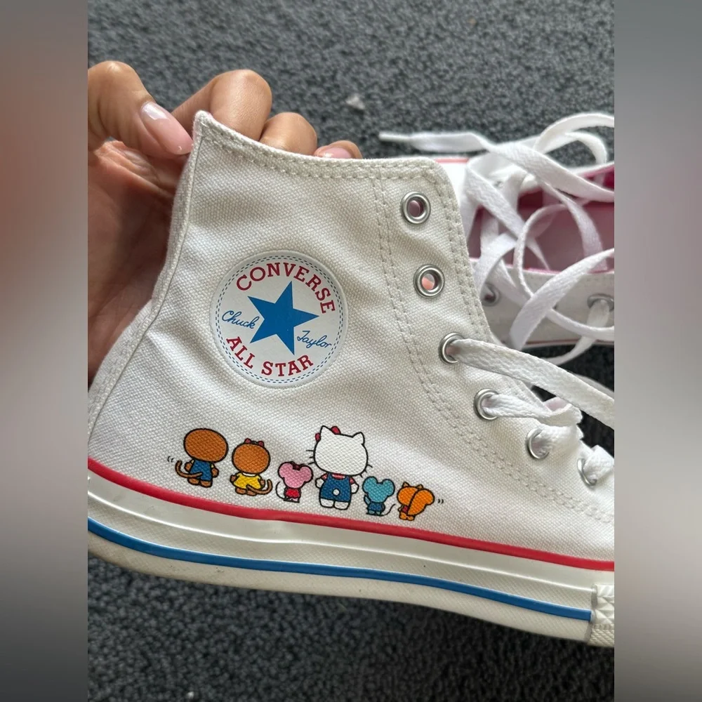 Hello Kitty high top converse - Picture 13 of 14